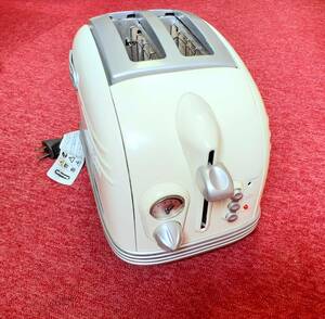 DeLonghi ポップアップトースター (CTM2023J-E) ※ 同梱不可