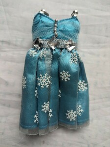 リカちゃん　衣装　服　ドレス　青　雪の結晶　アウトフィット
