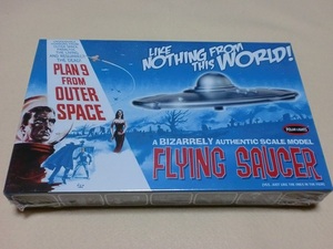 ポーラライツ 1/48 プラン9 フロム アウタースペース 円盤 UFO Flying Saucer from Plan 9 From Outer Space Movie POLAR LIGHTS 970　