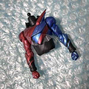 上半身 S.H.Figuarts 仮面ライダービルド ラビットタンクフォーム 平成ジェネレーションズエディション フィギュアーツ