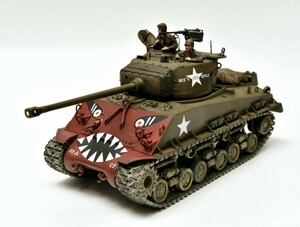 1/35 シャーマンイージーエイト 完成品