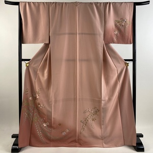 付下げ 身丈170.5cm 裄丈68.5cm L 袷 菊 桜 刺繍 金銀彩 ピンク 正絹 美品 秀品 【中古】