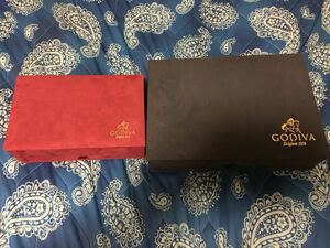 GODIVA 限定商品の空箱 チョコレート無し ジュエリーケース、小物入れにいかがですか？