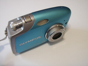 O001-μmini-1 OLYMPUS製小型デジカメ　μ-mini DIGITAL(４00万画素／光学2倍ズーム)