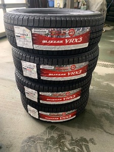 2021年製　ＶＲＸ３　185/60Ｒ15　新品未使用スタッドレス4本セット