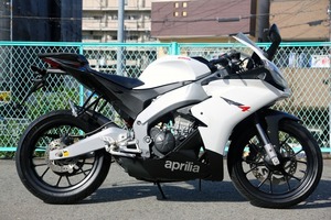 Aprilia `12 RS4 125 本格的フルカウルスポーツマシン ホワイト 9000k 綺麗でライトカスタム車両 アプリリア