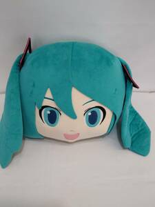 ぬいぐるみ　初音ミク　クッション