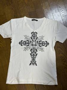 Diablo DT ディアブロディーティー VネックTシャツ