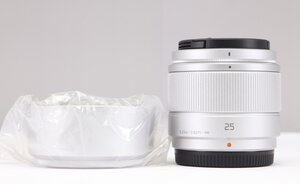 【 未使用品 】 Panasonic LUMIX G 25mm F1.7 ASPH. H-H025 シルバー 【 レンズキットから抜き出しただけの実使用されていないお品 】