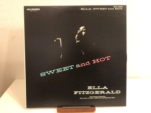 【中古品】エラ・フィッツジェラルド ( ELLA FITZGERALD )/ SWEET AND HOT MCA-3089 LP #100868