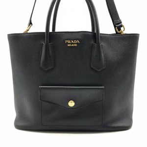 美品 PRADA プラダ ロゴ金具 サフィアーノ レザー 2WAY トート ショルダー バッグ ブラック a3051