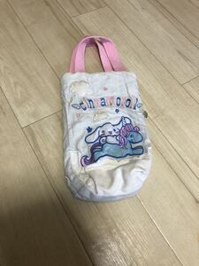 SANRIO cinnamoroll 上靴入れ