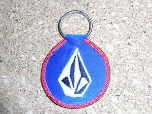 絶版品!!マニア必見!!送料込み!!ボルコムジャパン正規品新品 Volcom Stone Key Chain /BLUE / RED / ＃2