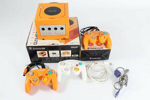 【4点】 任天堂 ニンテンドー NINTENDO GAMECUBE ゲームキューブ 本体 コントローラー オレンジ ホワイト ゲーム まとめ売り 2495-MS