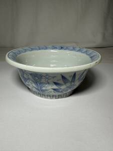 初出し品　古伊万里　器　丼　中　染付　線描き　時代物　★広島発送★(岡山発送品同梱不可)