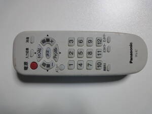 【B9】テレビリモコン Panasonic HT648050 511A