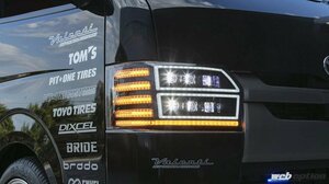 TOYOTA ハイエース 200系 4型/5型/6型/7型 LED仕様車用 6眼ヘッドライト バレンティ ウルトラ シーケンシャル 流れるウインカー LED展示品