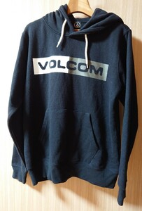 VOLCOM　パーカー