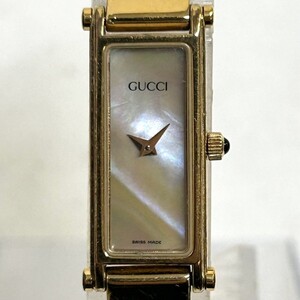 G239-I55-1326 ◎ GUCCI グッチ 0430364 1500 バングルウォッチ クオーツ レディース シェル文字盤 腕時計 ゴールドカラー 箱付き