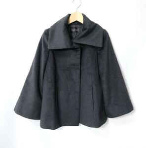 美品 INDIVI インディヴィ サイズ36 Ｓ ワイドカラー ポンチョ型 ショート丈 ショートコート コート グレー 灰色