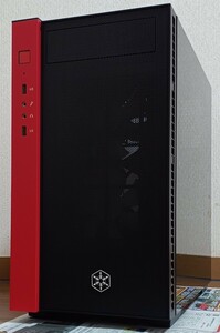 ★送料無料★SILVERSTONE 倒立配置対応 ミニタワーケース ブラック＆レッドモデル SST-RL08BR-RGB MicroATX 中古