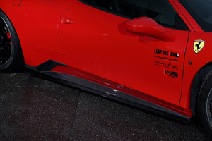 LEAP DESIGN/リープデザイン【サイドスカート※一部カーボン】フェラーリ 458イタリア(FERRARI 458Italia)