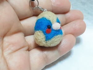 羊毛フェルト ハンドメイド コロコロ野鳥　小鳥　セイキチョウちゃん ストラップ 