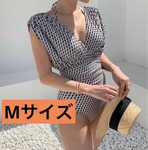 【M】 水着　韓国　ワンピース　ビキニ　モノキニ　タンキニ 夏 オシャレ 可愛い