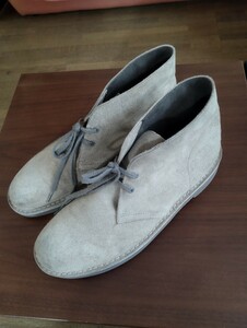 Clarks デザートブーツ、チャッカーブーツ　ベージュ　　　　 サイズUK9 EU43 26.5Cm