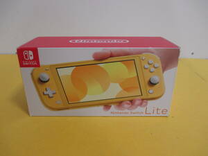 070)Nintendo Switch Lite ニンテンドースイッチライト 本体 イエロー