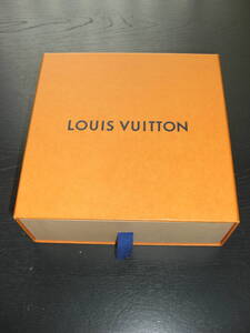 LOUIS VUITTON ルイヴィトン　ケース