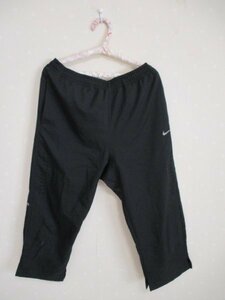 ●　NIKE　ナイキ　● 　ひざ下パンツ　■　M　黒（30816）