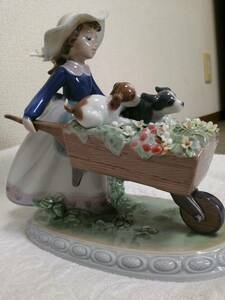 LLADRO リヤドロ フィギュリン Regino Torrijos 乗せてあげる A BARROW OF FUN 専用ケース 共箱 スペイン 陶磁 ポーセリン 