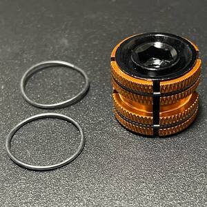 実測11g! 28.6mm カーボンコラム用 アンカーナット アルミニウム合金 スペアゴムx2付属