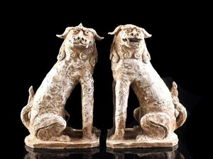 【雲】某寺院買取品 時代 希少 古瀬戸 細密彫刻 狛犬 獅子 阿吽像 置物 一対 古美術品(旧家蔵出)AY502 DTbhgf