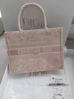 美品DIOR BOOK TOTE ミディアムトート