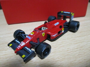 イクソ / ホットウィール 1/43 「 フェラーリ F1 87 」 #28 1987ｙ ゲルハルト・ベルガー ・送料 400円（レターパック発送） 難あり