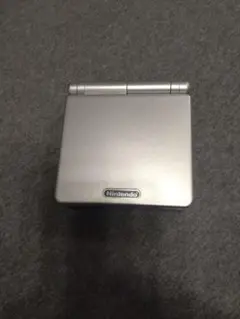 Nintendo Game Boy Advance SP シルバー