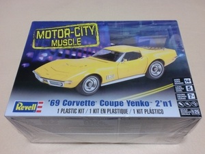 アメリカ レベル 1/25 シボレー コルベット クーペ イエンコ 1969 Corvette Coupe Yenko (2 in 1) Revell 85-4411