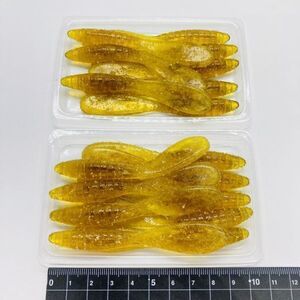 710605 カリフォルニアワーム パドルテールグラブ 3-1/2インチ １７本 CALIFORNIA WORM PADDLE TAIL GRUB ハンドポワードワーム オールド品