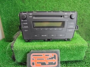 8EQ3166BI5 ) トヨタ プリウス ZVW30 純正CDオーディオデッキ　86120-47360