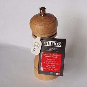 MURLUX マーラックス　フランス製　 ペッパー ミル　**未使用**　胡椒挽き 木製 手動 粗さ調節可能 14cm テーブルタイプ 