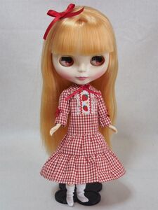 Doll Dressing*ハンドメイド ネオブライス サイズお洋服セット人形アウトフィット衣装/ドール服/靴下/丸襟ワンピース/ドレス/いちご/レトロ