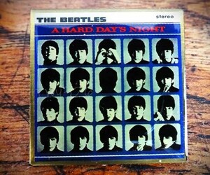 未使用 ☆THE BEATLES ★ ピンバッチ レア 希少 ピンバッヂ ピンバッジ イギリス 非売品 ハードデイズナイト 当時もの レトロ 雑貨