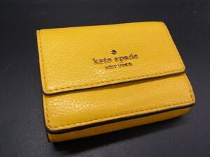 ■美品■ kate spade ケイトスペード レザー 三つ折り 財布 ウォレット 札入れ 小銭入れ レディース イエロー系 DE2902