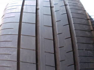 2本です。245/40R18　ダンロップ　VEURO VE304　2022年　SILENT CORE