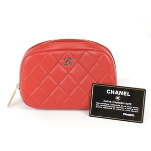 美品『USED』 CHANEL シャネル マトラッセ ポーチ レッド ラムスキン