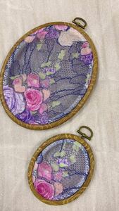 レース刺繍+ 刺繍枠　楕円 薔薇柄　インテリア　壁飾り　ピアススタンド　2点セット