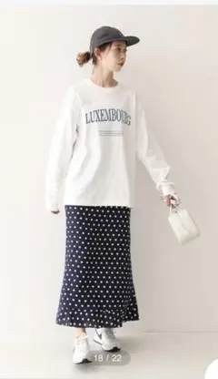【美品】SLOBE IENA、デザインマーメイドドットスカート、36、ネイビー
