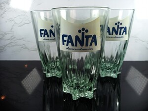 ガラスタンブラー おまかせ2個セット　FANTA/輸入雑貨/昭和レトロ/未使用/長期保管品/タイ語？/ペア/アジアン